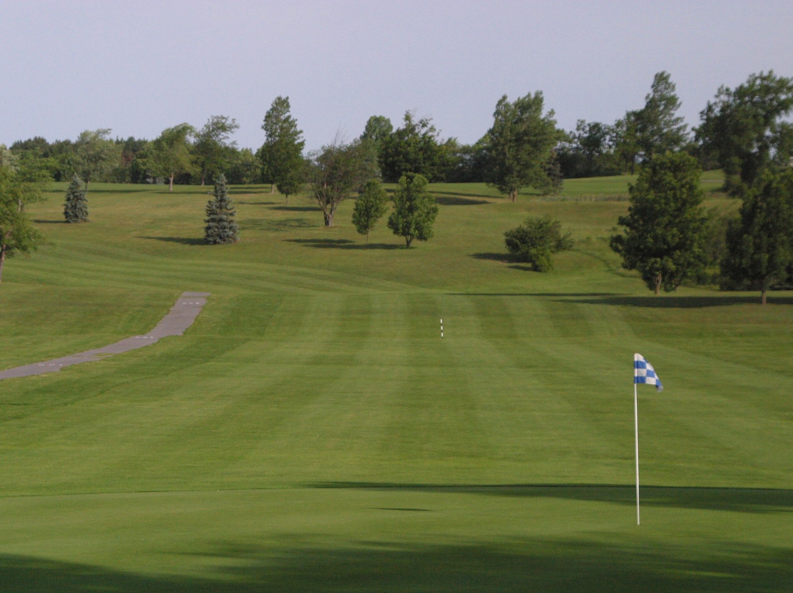 Chestnut Hill Country Club, Darien, New York Golf course information
