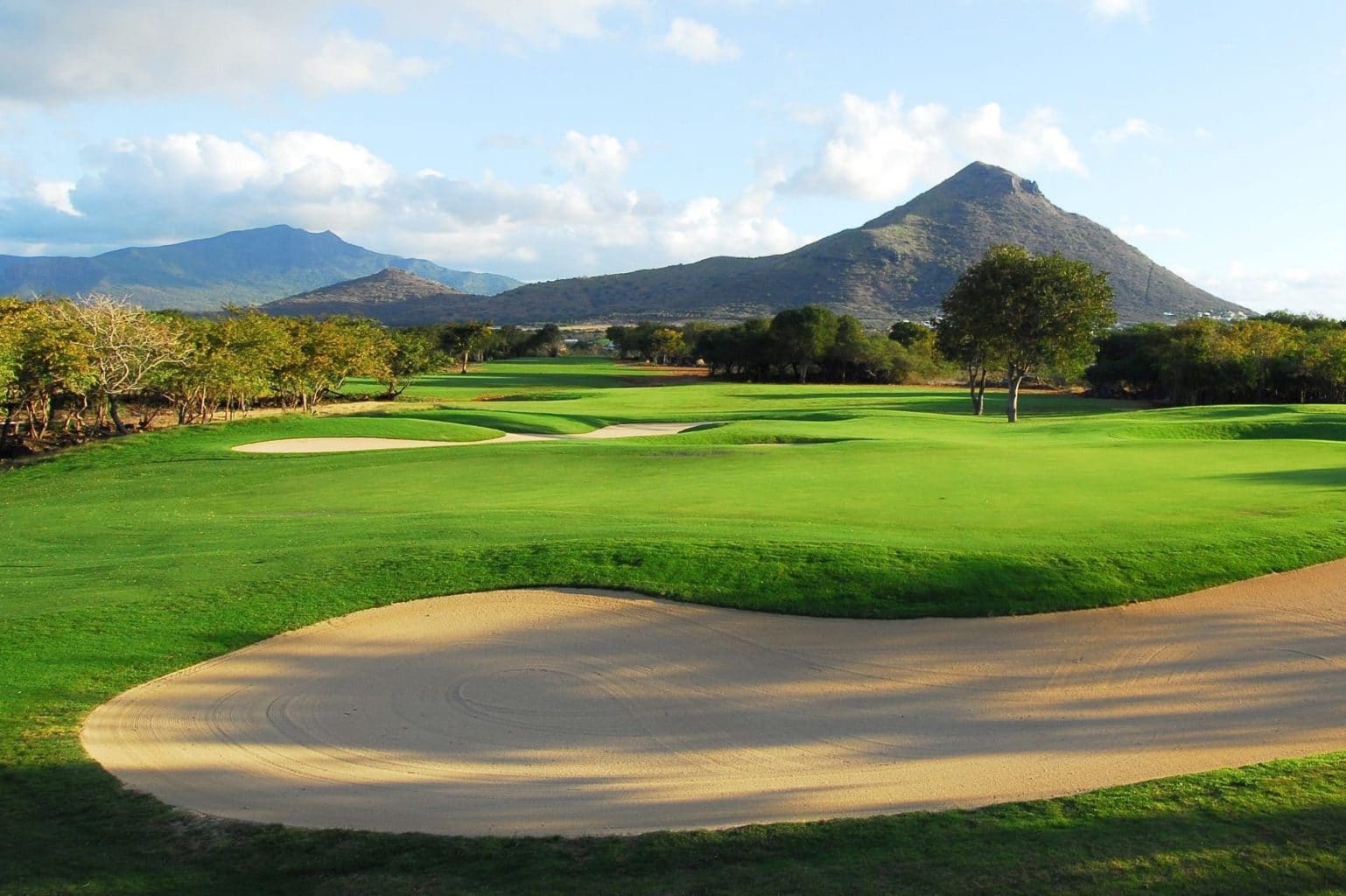 Tamarina Golf estate - golf in Mauritius