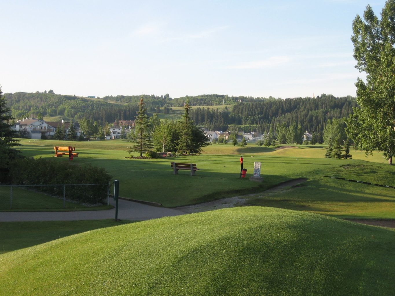Cochrane Golf Club 9 hole Golf in Canada Alberta