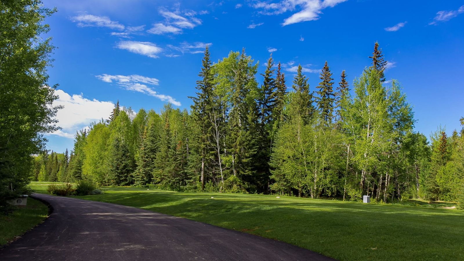 Gilwood Golf and Country Club, Alberta