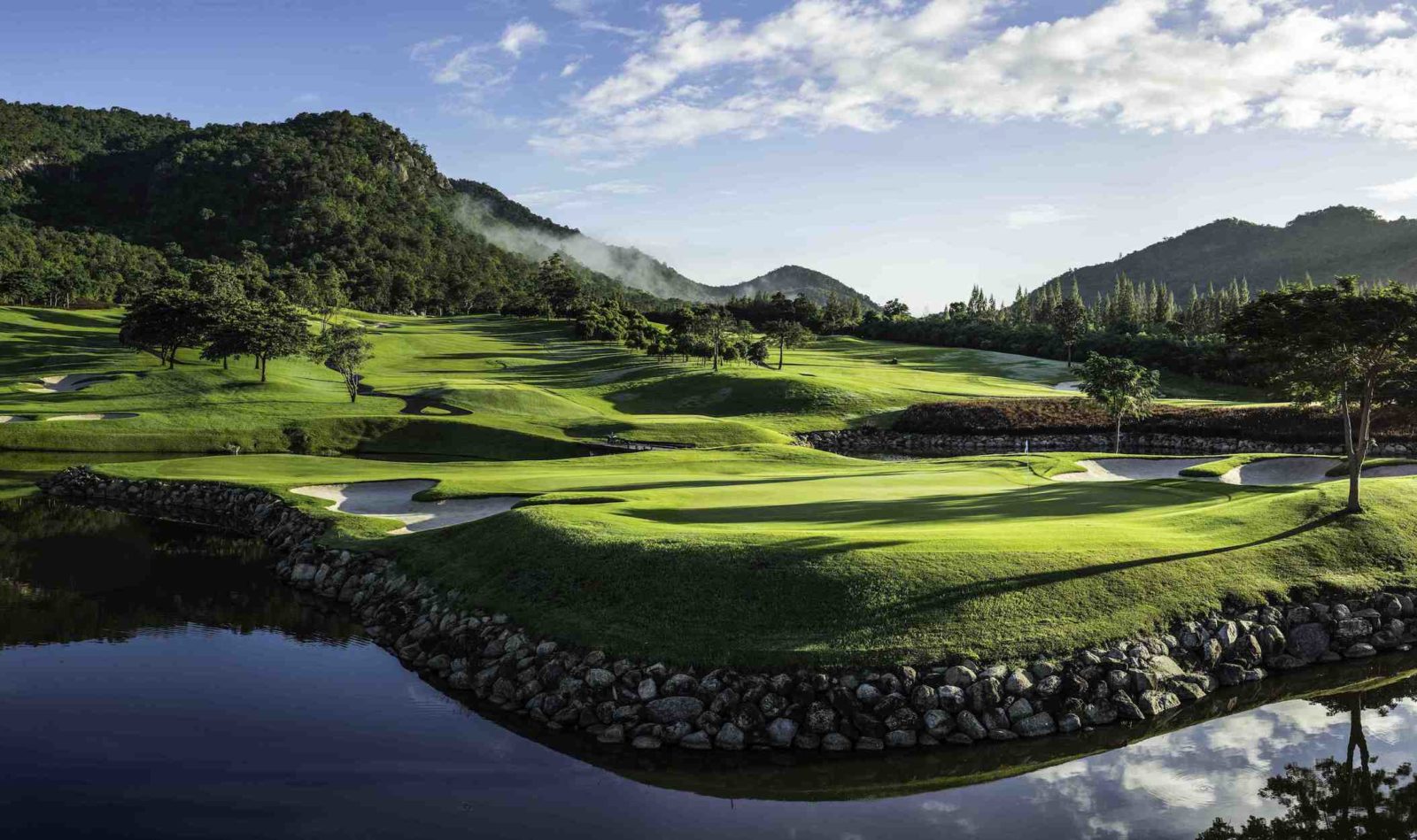 Red Mountain Golf Club Golf in Phuket Thailand