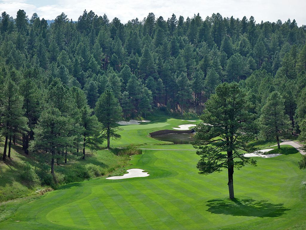 Hole 9th on Canyon course at Forest Highlands Golf Club